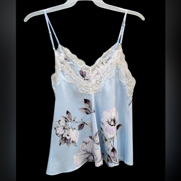 2 piece Blue Floral Lace Trim Intimates Camisole Top with Shorts Size M - Picture 3 of 6